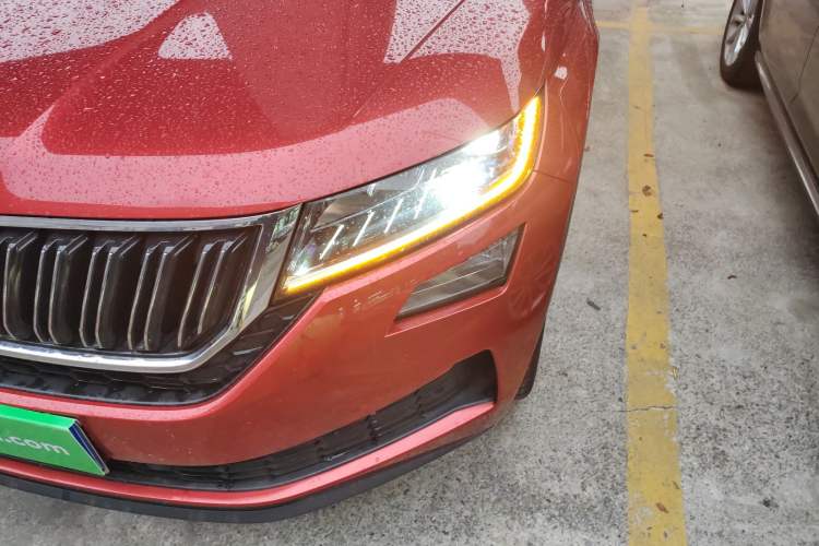 Used Skoda Kodiaq GT 2019 TSI380 4x4 Flagship Model China VI Standard Left Front Headlight
