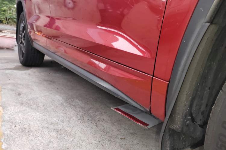 Used Skoda Kodiaq GT 2019 TSI380 4x4 Flagship Model China VI Standard Right Side Sill