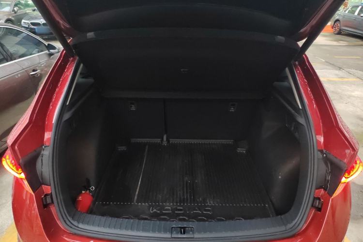 Used Skoda Kodiaq GT 2019 TSI380 4x4 Flagship Model China VI Standard Trunk