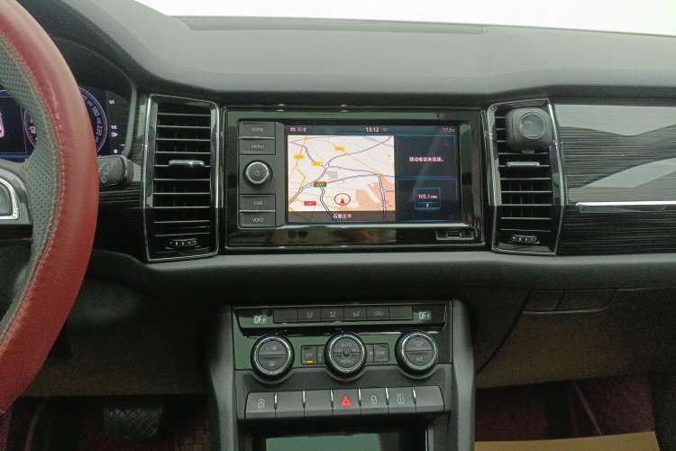 Used Skoda Kodiaq GT 2019 TSI330 Two-Wheel-Drive Comfort Edition China VI Audio And AC Panel