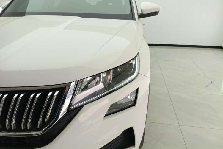 Used Skoda Kodiaq GT 2019 TSI330 Two-Wheel-Drive Comfort Edition China VI Left Front Headlight