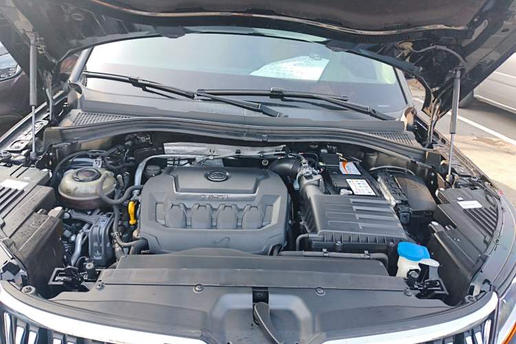 Used Skoda Kodiaq GT 2019 TSI330 Two-Wheel-Drive Luxury Edition China VI Standard Engine Bay