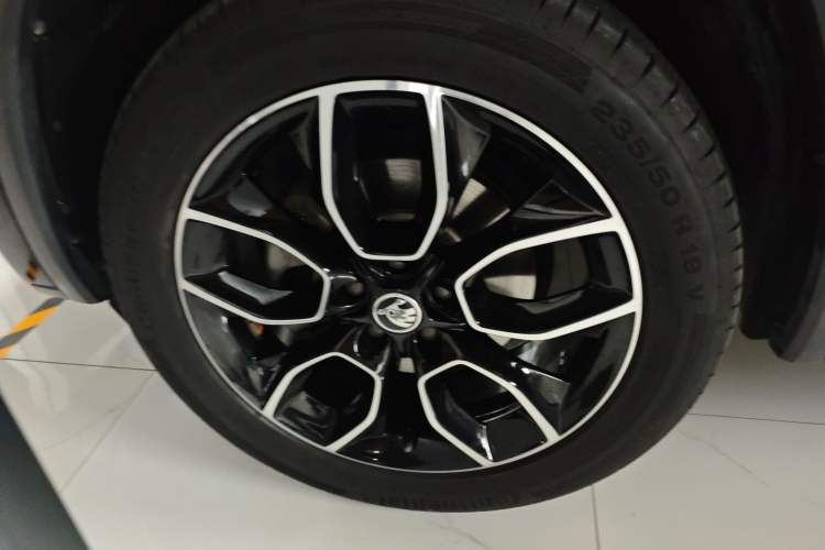 Used Skoda Kodiaq GT 2019 TSI380 4x4 Luxury Edition China VI Standard Exterior 4