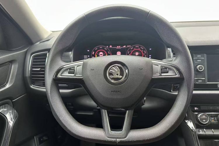 Used Skoda Kodiaq GT 2019 TSI330 Two-Wheel-Drive Comfort Edition China VI Interior 2