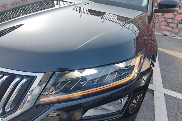 Used Skoda Kodiaq GT 2019 TSI330 Two-Wheel-Drive Luxury Edition China VI Standard Left Front Headlight