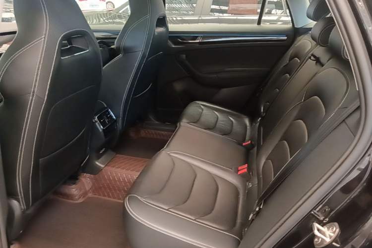 Used Skoda Kodiaq GT 2019 TSI380 4x4 Flagship Model China VI Standard Left Rear Seat