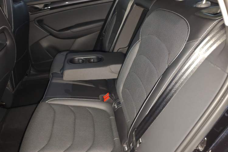 Used Skoda Kodiaq GT 2019 TSI380 4x4 Luxury Edition China VI Standard Left Rear Seat