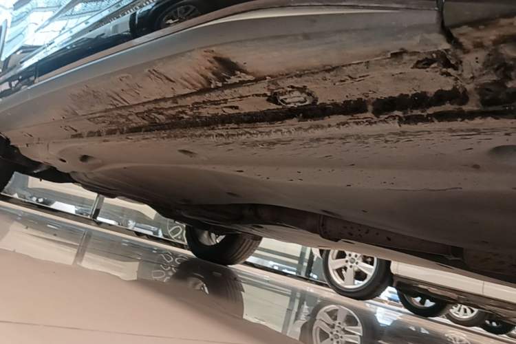 Used Skoda Kodiaq GT 2019 TSI380 4x4 Flagship Model China VI Standard Right Side Sill
