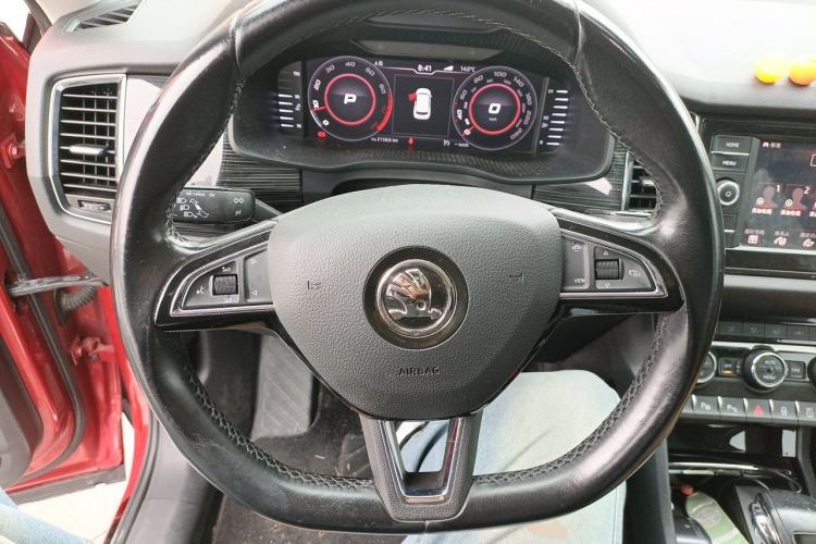 Used Skoda Kodiaq GT 2019 TSI330 Two-Wheel-Drive Luxury Edition China V Standard Steering Wheel