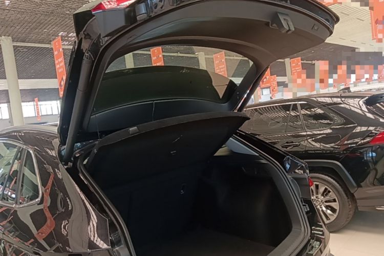 Used Skoda Kodiaq GT 2019 TSI380 4x4 Flagship Model China VI Standard Trunk