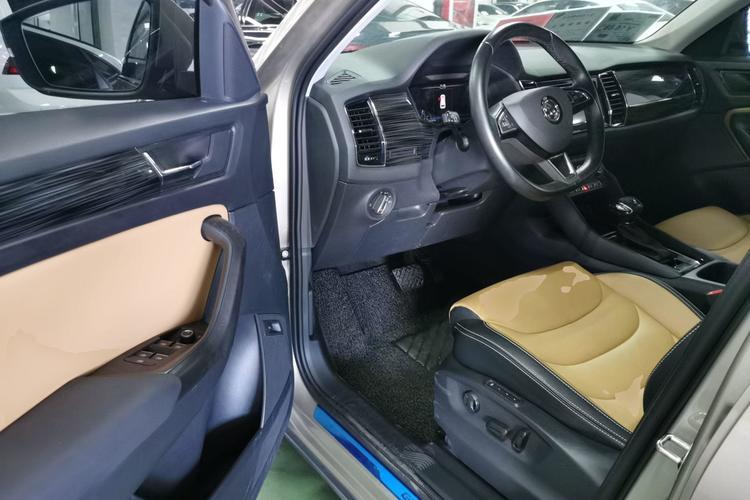 Used Skoda Kodiaq GT 2019 TSI330 Two-Wheel-Drive Luxury Edition China V Standard Driver Seat