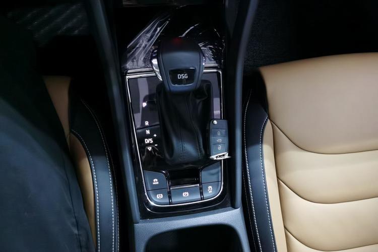 Used Skoda Kodiaq GT 2019 TSI330 Two-Wheel-Drive Luxury Edition China V Standard Gear Lever