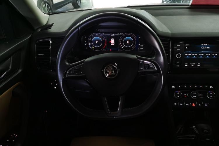 Used Skoda Kodiaq GT 2019 TSI330 Two-Wheel-Drive Luxury Edition China V Standard Steering Wheel