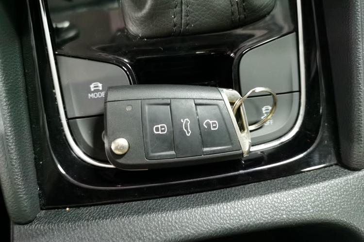 Used Skoda Kodiaq GT 2019 TSI330 Two-Wheel-Drive Luxury Edition China V Standard Vehicle Key