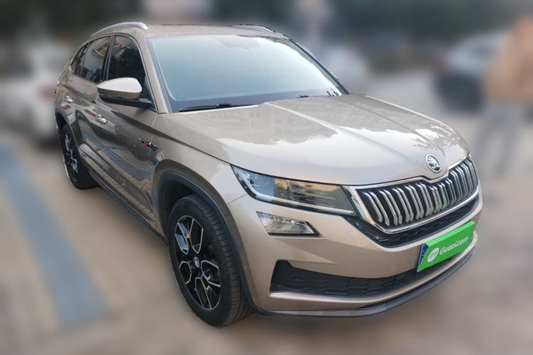 Used Skoda Kodiaq GT 2019 TSI330 Two-Wheel-Drive Luxury Edition China V Standard Front Right 45 Deg