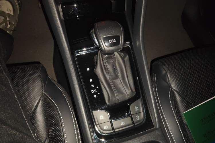 Used Skoda Kodiaq GT 2019 TSI380 4x4 Flagship Model China VI Standard Gear Lever