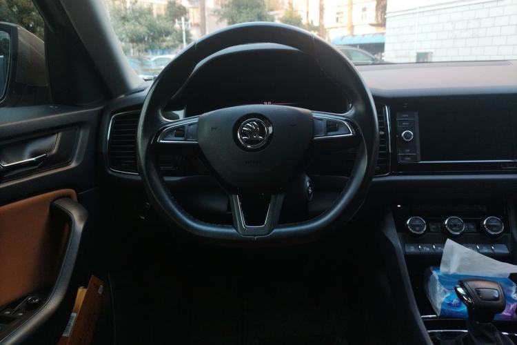 Used Skoda Kodiaq GT 2019 TSI330 Two-Wheel-Drive Luxury Edition China V Standard Steering Wheel