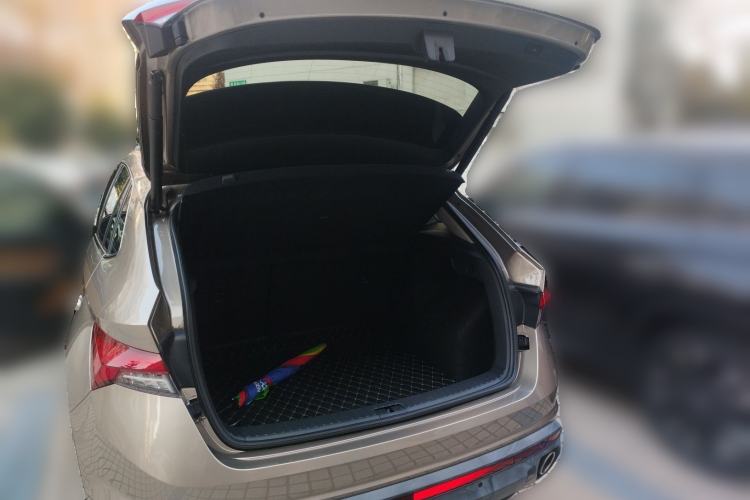 Used Skoda Kodiaq GT 2019 TSI330 Two-Wheel-Drive Luxury Edition China V Standard Trunk