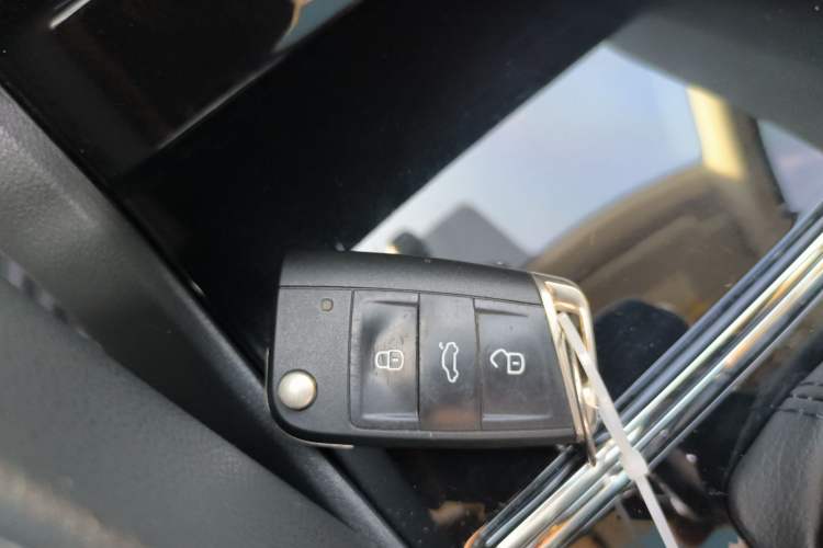 Used Skoda Kodiaq GT 2019 TSI330 Two-Wheel-Drive Luxury Edition China V Standard Vehicle Key