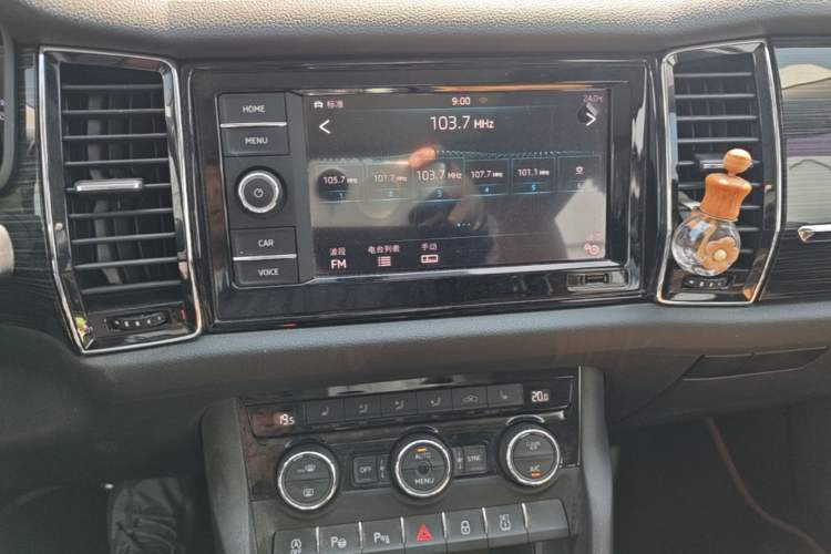 Used Skoda Kodiaq GT 2019 TSI330 Two-Wheel-Drive Luxury Edition China VI Standard Audio And AC Panel