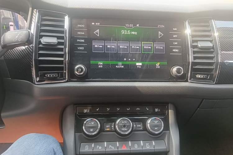Used Skoda Kodiaq GT 2019 TSI380 4x4 Flagship Model China VI Standard Audio And AC Panel