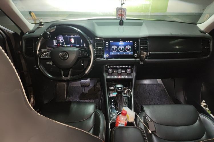 Used Skoda Kodiaq GT 2019 TSI380 4x4 Flagship Model China VI Standard Center Console