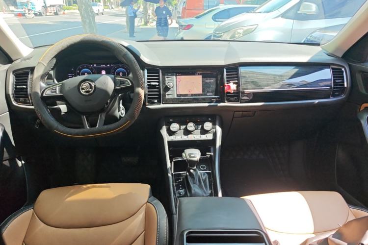 Used Skoda Kodiaq GT 2019 TSI330 Two-Wheel-Drive Luxury Edition China V Standard Center Console