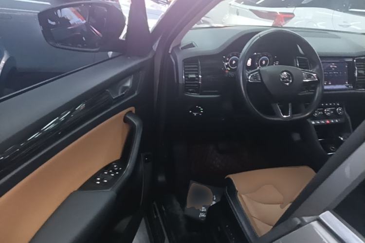Used Skoda Kodiaq GT 2019 TSI330 Two-Wheel-Drive Luxury Edition China VI Standard Driver Seat