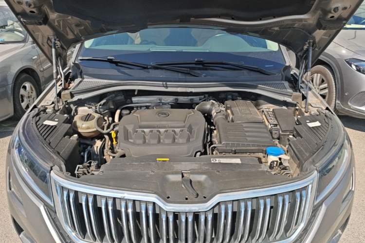 Used Skoda Kodiaq GT 2019 TSI330 Two-Wheel-Drive Luxury Edition China VI Standard Engine Bay