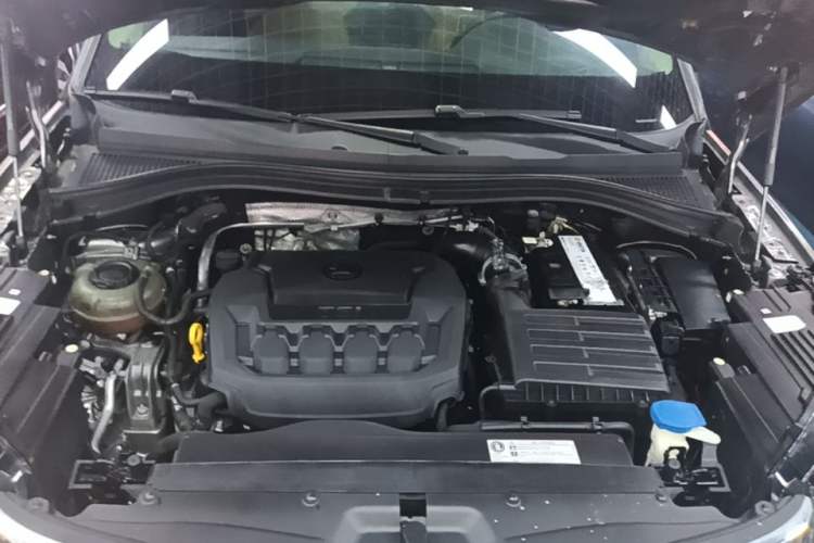 Used Skoda Kodiaq GT 2019 TSI330 Two-Wheel-Drive Luxury Edition China VI Standard Engine Bay