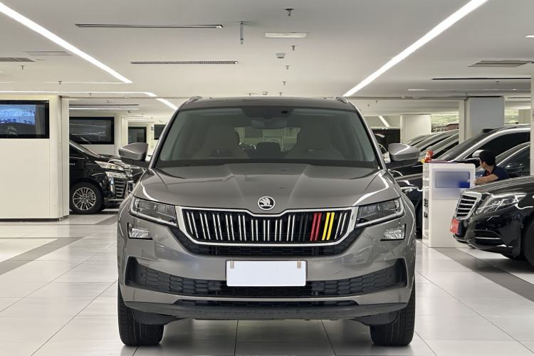 Used Skoda Kodiaq GT 2019 TSI330 Two-Wheel-Drive Luxury Edition China VI Standard Exterior 1