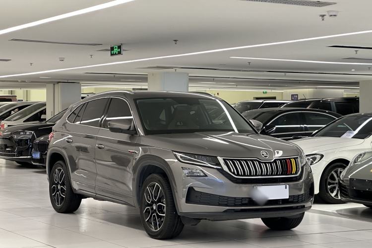 Used Skoda Kodiaq GT 2019 TSI330 Two-Wheel-Drive Luxury Edition China VI Standard Exterior 2