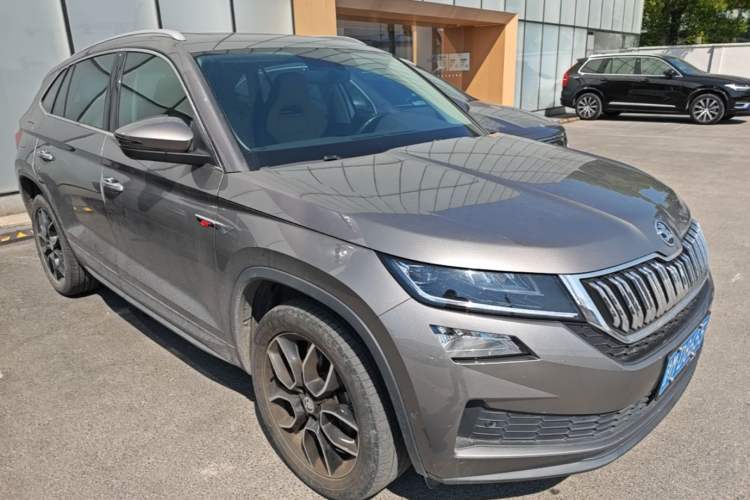Used Skoda Kodiaq GT 2019 TSI330 Two-Wheel-Drive Luxury Edition China VI Standard Front Right 45 Deg