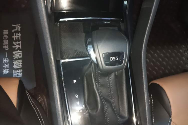 Used Skoda Kodiaq GT 2019 TSI330 Two-Wheel-Drive Luxury Edition China VI Standard Gear Lever