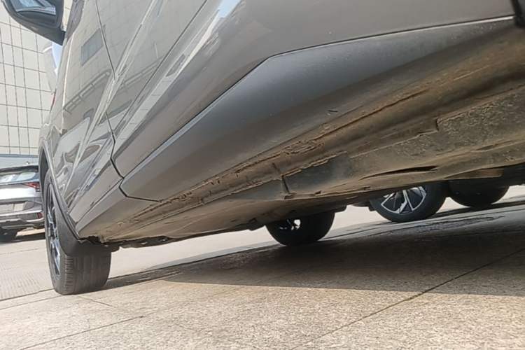 Used Skoda Kodiaq GT 2019 TSI380 4x4 Flagship Model China VI Standard Left Side Sill