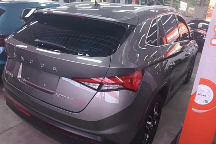 Used Skoda Kodiaq GT 2019 TSI330 Two-Wheel-Drive Luxury Edition China VI Standard Rear Right 45 Deg
