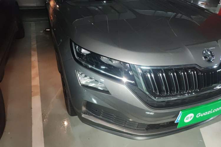 Used Skoda Kodiaq GT 2019 TSI380 4x4 Flagship Model China VI Standard Right Front Headlight