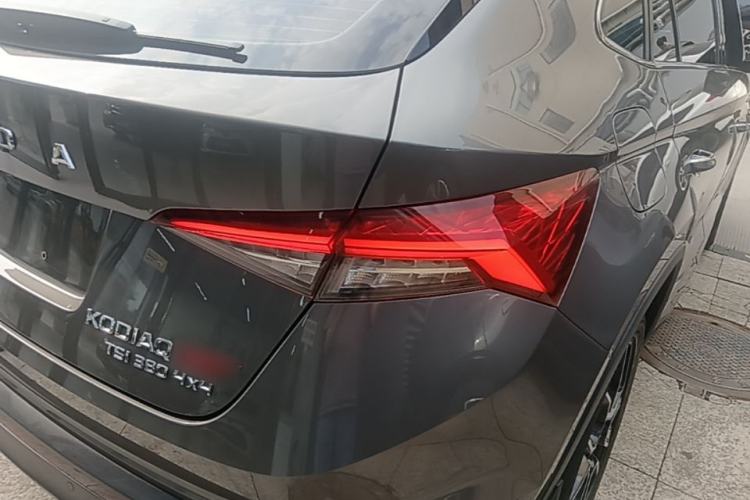 Used Skoda Kodiaq GT 2019 TSI380 4x4 Flagship Model China VI Standard Right Rear Taillight