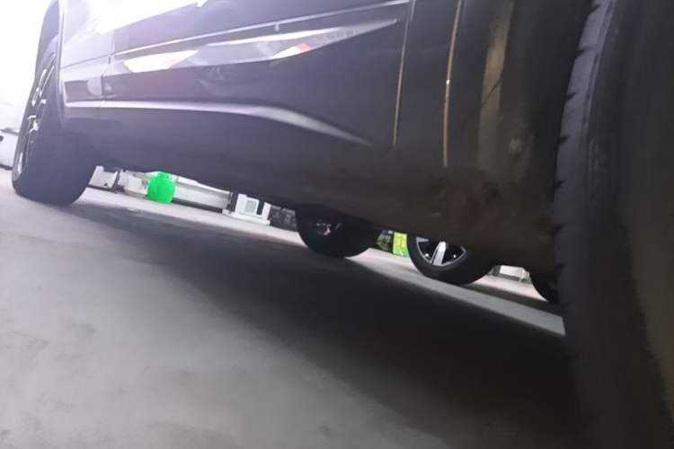 Used Skoda Kodiaq GT 2019 TSI330 Two-Wheel-Drive Luxury Edition China VI Standard Right Side Sill