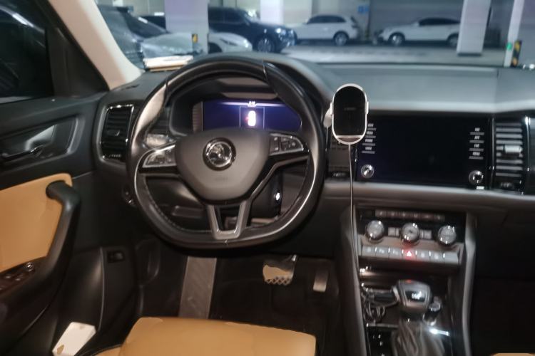 Used Skoda Kodiaq GT 2019 TSI330 Two-Wheel-Drive Luxury Edition China V Standard Steering Wheel