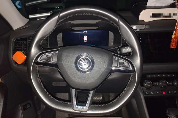 Used Skoda Kodiaq GT 2019 TSI330 Two-Wheel-Drive Luxury Edition China VI Standard Steering Wheel