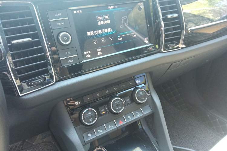 Used Skoda Kodiaq GT 2019 TSI330 Two-Wheel-Drive Luxury Edition China VI Standard Audio And AC Panel