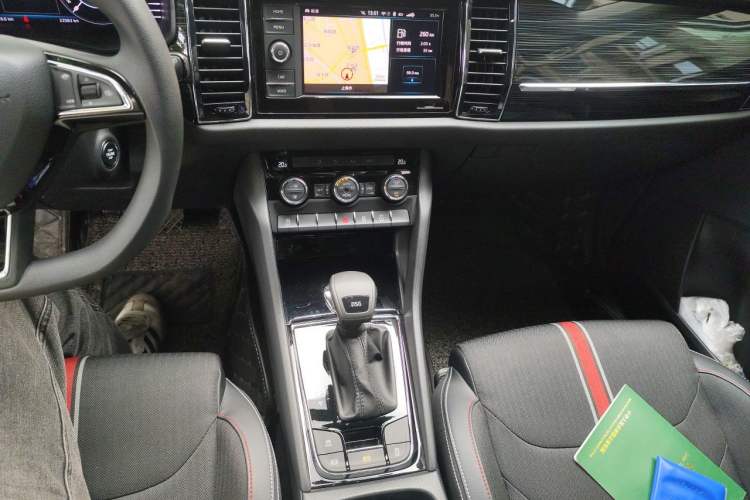 Used Skoda Kodiaq GT 2019 TSI330 Two-Wheel Drive Comfort Edition China V Standard Audio And AC Panel
