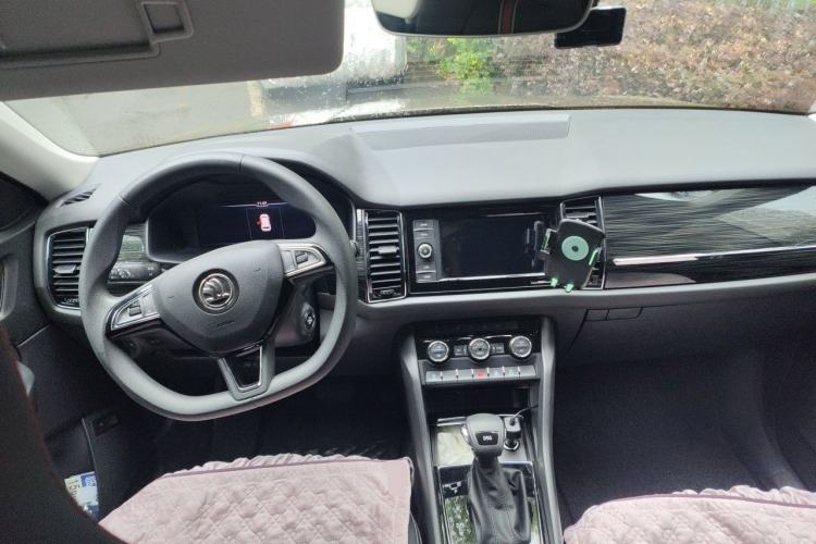 Used Skoda Kodiaq GT 2019 TSI330 Two-Wheel Drive Comfort Edition China V Standard Center Console