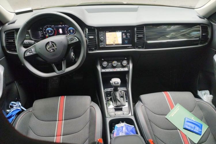 Used Skoda Kodiaq GT 2019 TSI330 Two-Wheel Drive Comfort Edition China V Standard Center Console