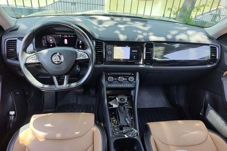 Used Skoda Kodiaq GT 2019 TSI330 Two-Wheel-Drive Luxury Edition China VI Standard Center Console