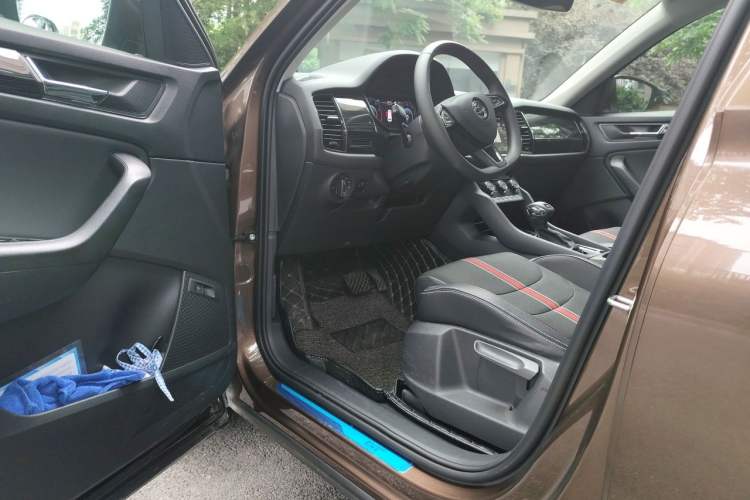 Used Skoda Kodiaq GT 2019 TSI330 Two-Wheel Drive Comfort Edition China V Standard Driver Seat