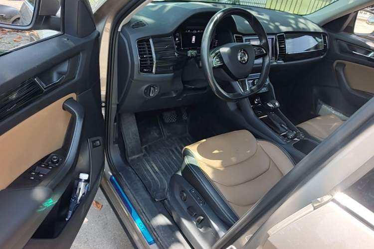 Used Skoda Kodiaq GT 2019 TSI330 Two-Wheel-Drive Luxury Edition China VI Standard Driver Seat