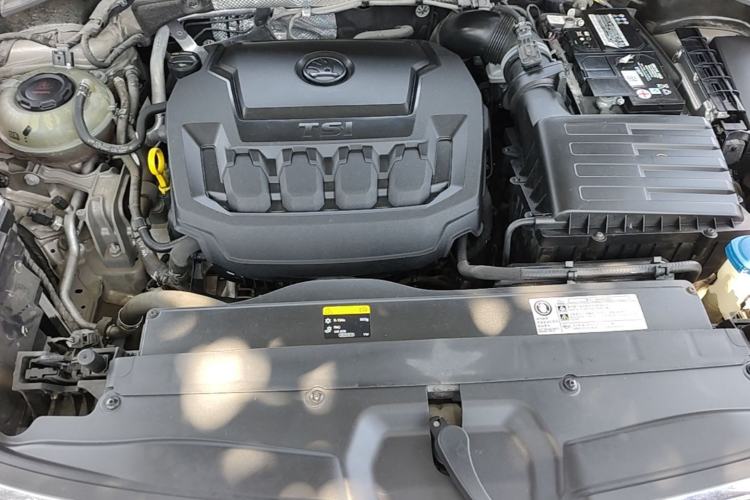 Used Skoda Kodiaq GT 2019 TSI330 Two-Wheel-Drive Luxury Edition China VI Standard Engine Bay