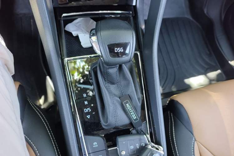 Used Skoda Kodiaq GT 2019 TSI330 Two-Wheel-Drive Luxury Edition China VI Standard Gear Lever